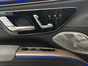 Mercedes-Benz EQS SUV