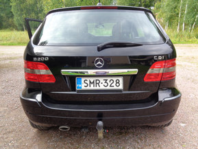 Mercedes-Benz B