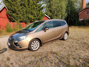 Opel Zafira Tourer