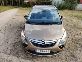Opel Zafira Tourer