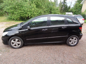 Mercedes-Benz B