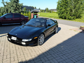 Toyota MR2