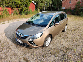 Opel Zafira Tourer