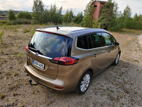 Opel Zafira Tourer