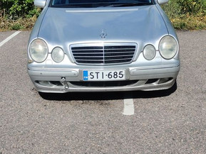 Mercedes-Benz E