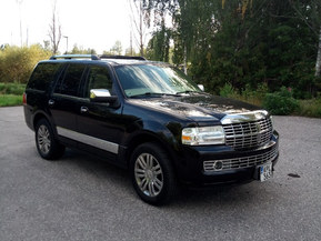 Lincoln Navigator