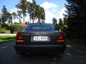 Mercedes-Benz C