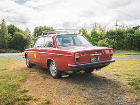 Volvo 142