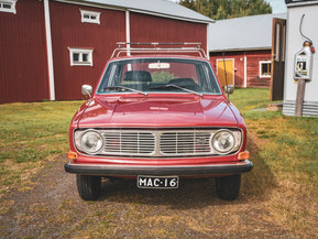 Volvo 142
