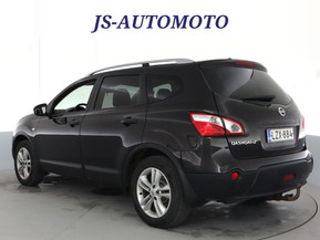 Nissan Qashqai+2