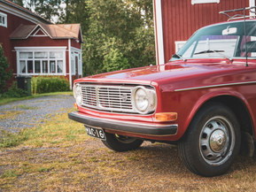 Volvo 142