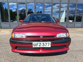 Mazda 323