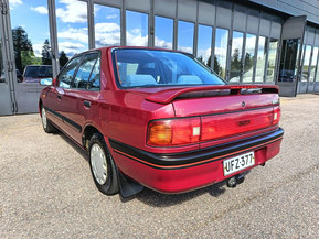 Mazda 323