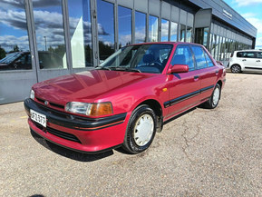 Mazda 323