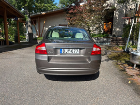 Volvo S80