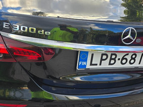 Mercedes-Benz E 300