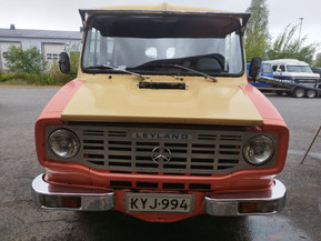 Leyland Sherpa