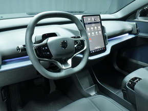 Volvo EX30 Cross Country