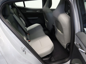 Volvo EX30 Cross Country