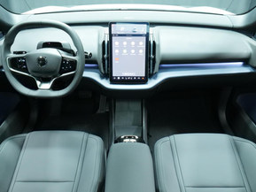 Volvo EX30 Cross Country