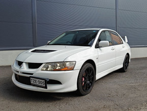 Mitsubishi Lancer