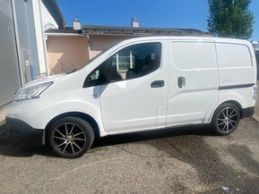 Nissan e-NV200