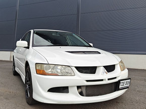 Mitsubishi Lancer