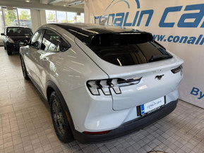 Ford Mustang Mach-E