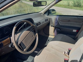 Ford Taurus
