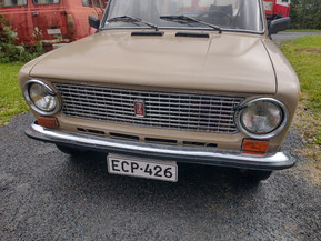 Lada 1200