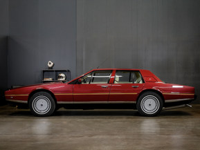 Aston Martin Lagonda
