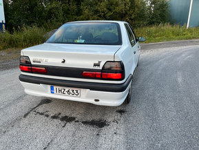 Renault 19