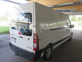 Nissan NV400