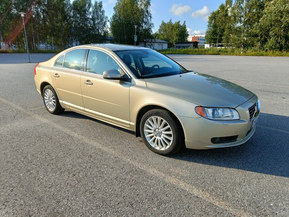 Volvo S80