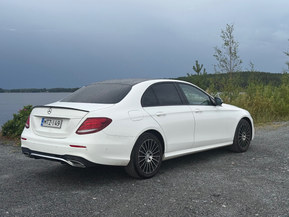 Mercedes-Benz E