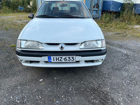 Renault 19