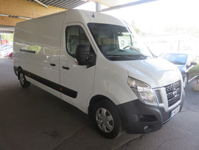 Nissan NV400
