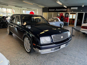 Toyota Century