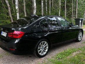 BMW 330