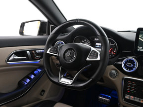 Mercedes-Benz CLA 45 AMG