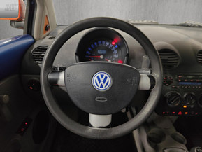 Volkswagen New Beetle