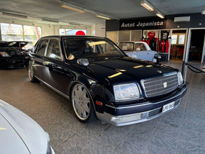 Toyota Century