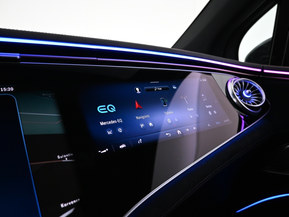 Mercedes-Benz EQS SUV