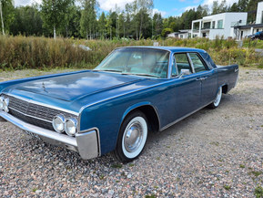 Lincoln Continental