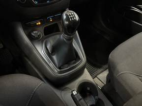 Ford Transit Courier