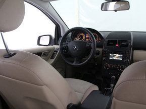 Mercedes-Benz A