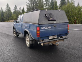Nissan Pickup