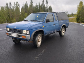Nissan Pickup