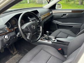 Mercedes-Benz E
