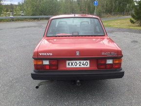Volvo 240